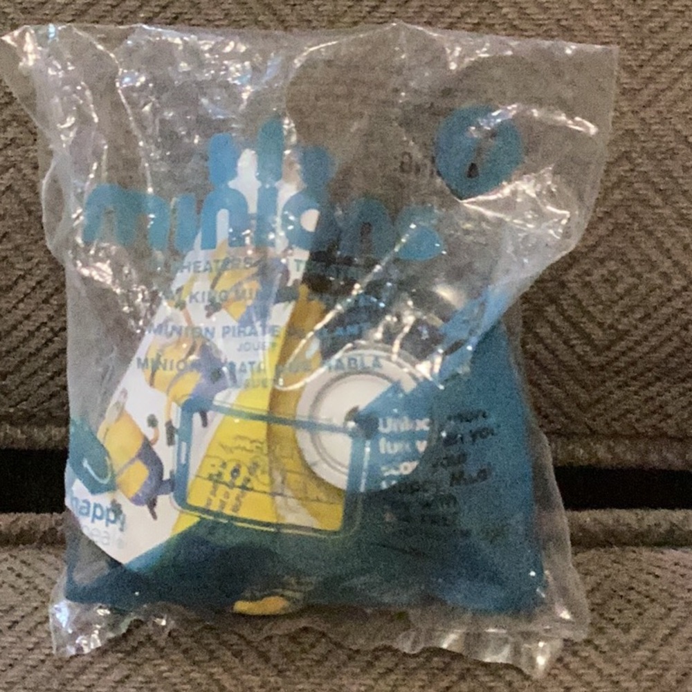 Minions McDonald’s Happy Meal Toy #7 Talking Minion Pirate Action Figure 2016